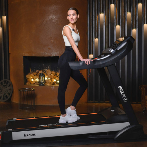 Беговая дорожка UNIX Fit MX-990X с воздушным охлаждением двигателя Беговая дорожка UNIX Fit MX-990X с воздушным охлаждением двигателя