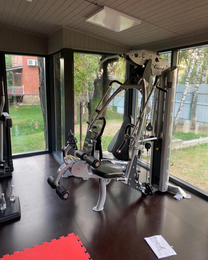 Силовой комплекс для дома HOIST HV-4-ELITE мультистанция со стеком 91кг (рама: черная / обивка: черная)