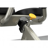 MATRIX Aura G3-S73 Сгибание ног лежа