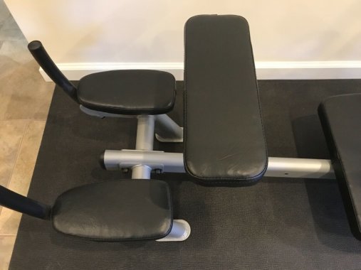 Тренажер для задней поверхности бедра - глют машина BodySolid PGM200X Тренажер для задней поверхности бедра - глют машина BodySolid PGM200X