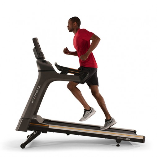 Беговая дорожка домашняя Matrix TF50XIR с 16-дюймовым сенсорным дисплеем