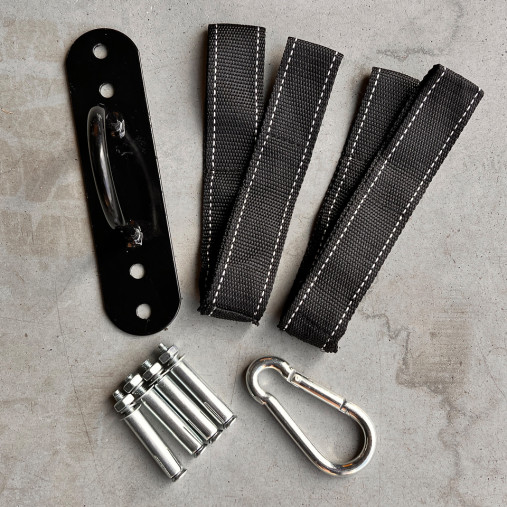 Тренировочный канат AEROBIS Battle Rope V2, длина 10 м, диаметр 40 мм, вес 9,4 кг, черный Тренировочный канат AEROBIS Battle Rope V2, длина 10 м, диаметр 40 мм, вес 9,4 кг, черный