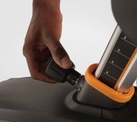 Рычажок "поверни-потяни" позволит установить оптимальную высоту для правильной, естественной посадки