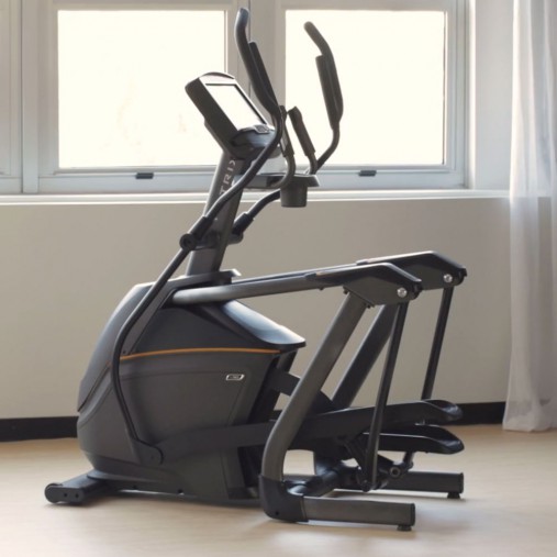 Эллиптический эргометр домашний Matrix E50XIR с большим сенсорным дисплеем