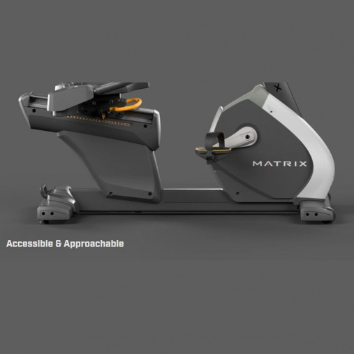 Горизонтальный велотренажер Matrix Performance. Консоль Premium LED