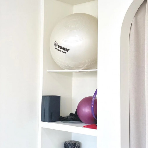 Гимнастический мяч TOGU My Ball Soft 65 см белый перламутровый