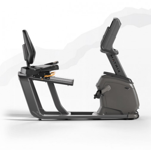 Горизонтальный велотренажер Matrix Lifestyle. Консоль LED Горизонтальный велотренажер Matrix Lifestyle. Консоль LED