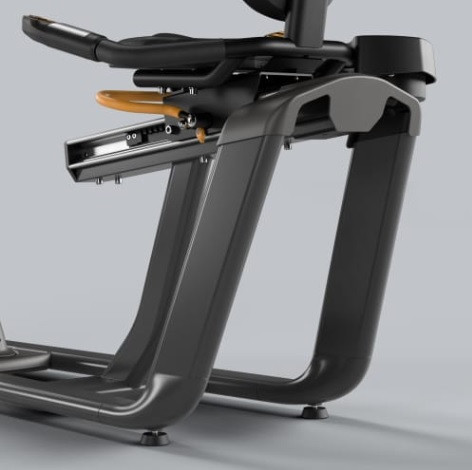 Горизонтальный велотренажер Matrix Lifestyle. Консоль LED Горизонтальный велотренажер Matrix Lifestyle. Консоль LED