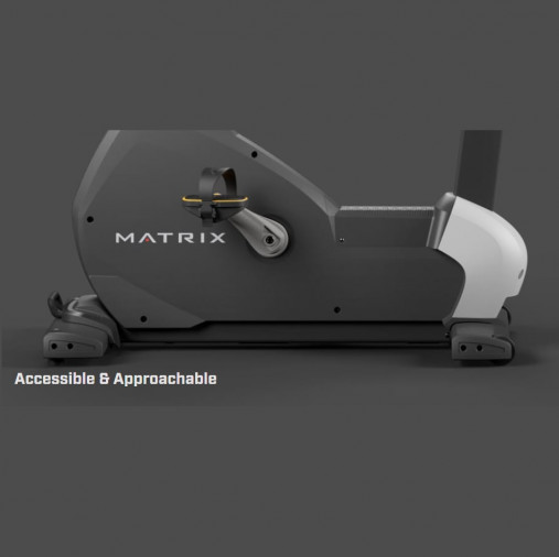 Вертикальный велотренажер Matrix Performance. Консоль Touch