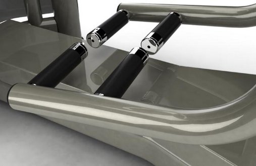 Большие опоры для ног делают упражнения комфортными.