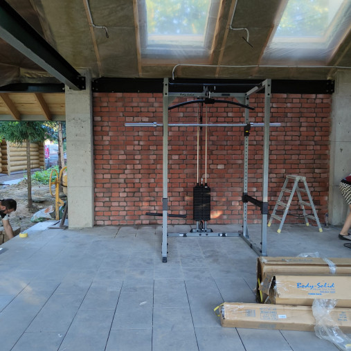 Рама для приседов BODY-SOLID Classic Pro Power Rack GPR82 с тягой сверху и стеком 95кг Рама для приседов BODY-SOLID Classic Pro Power Rack GPR82 с тягой сверху и стеком 95кг